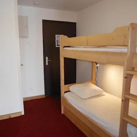 Appart Sur La Piste Pour 9 Personnes Apartment Les Deux Alpes